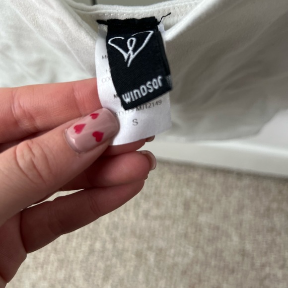 Windsor white tank top - Picture 3 of 3